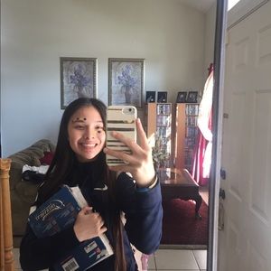 Meet your Posher, Priscilla